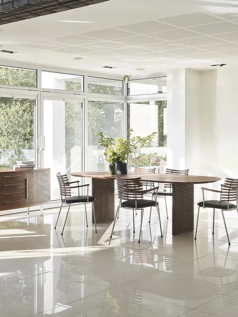 Tiger Stol, sort læder fra<Naver Collection Outlet