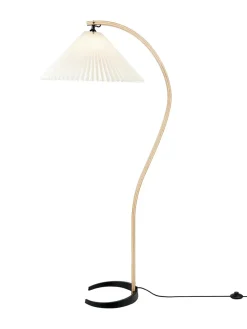 Timberline gulvlampe fra<GUBI Outlet