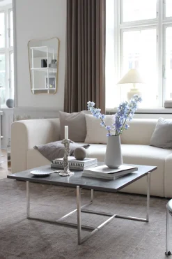 Tint Rug fra<Woud Outlet