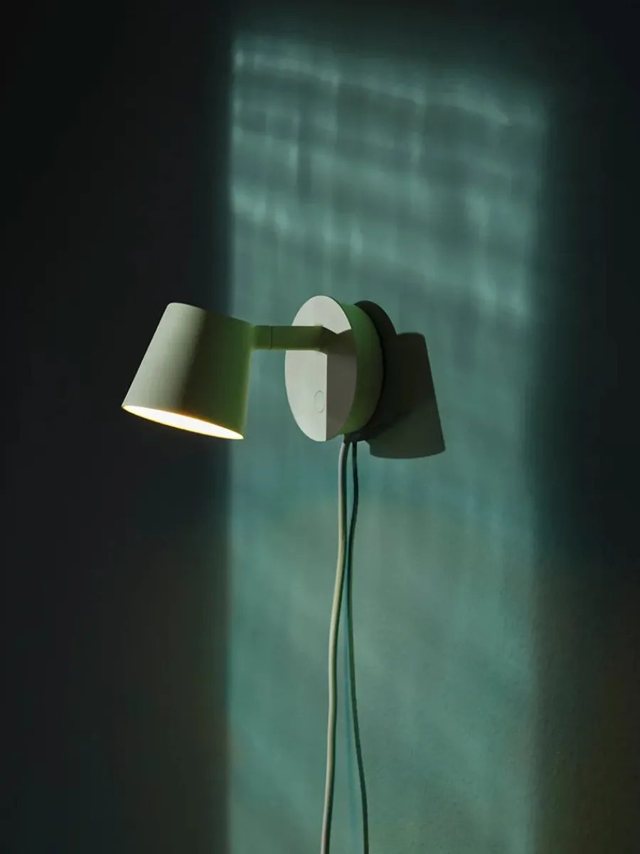 Tip Wall Lamp fra<Muuto Best