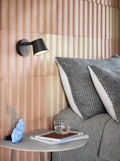 Tip Wall Lamp fra<Muuto Best