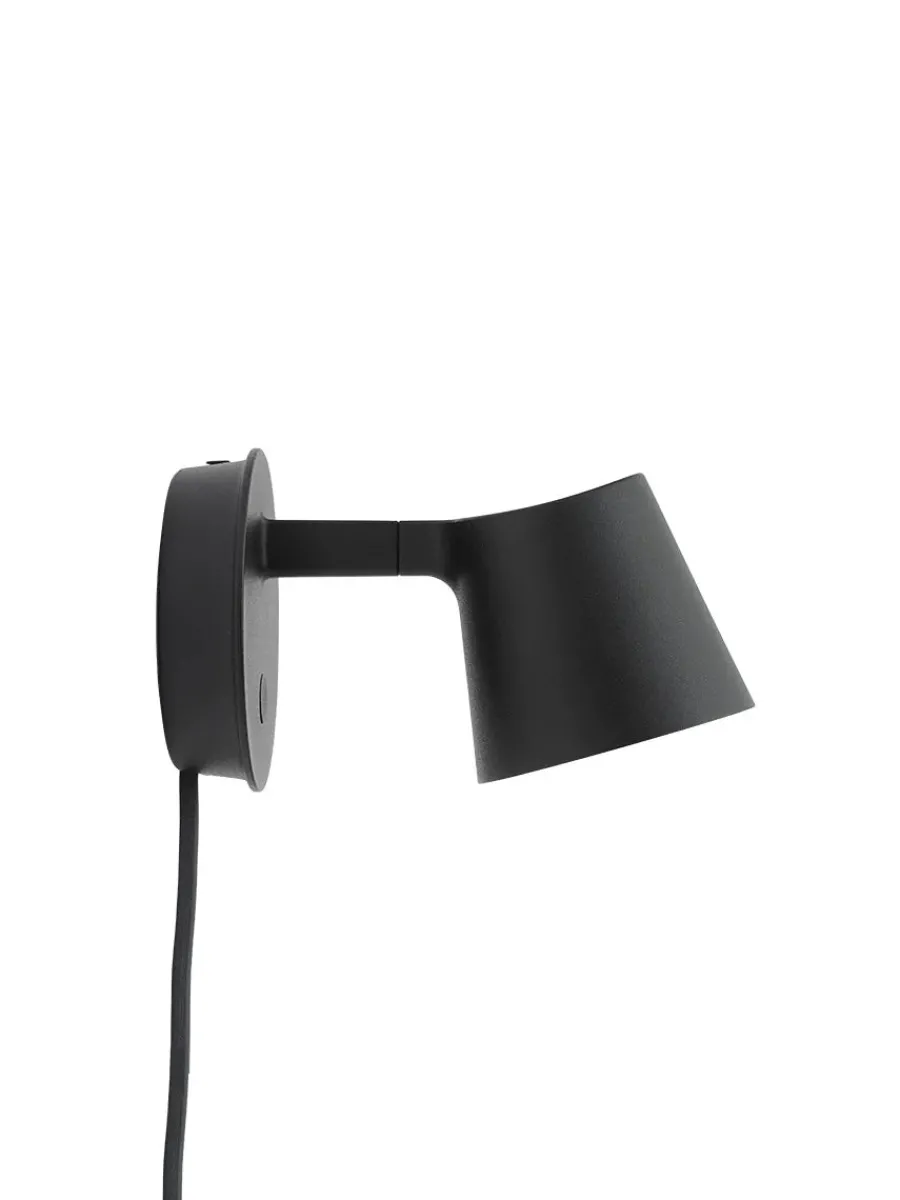 Tip Wall Lamp fra<Muuto Best