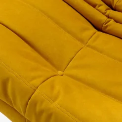 Togo Lænestol fra<Ligne Roset Hot