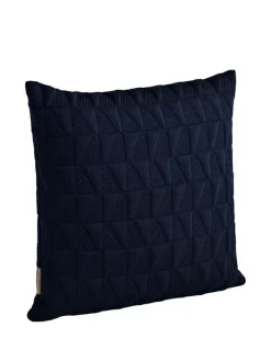 Trapez Pude 60x40 i midnight blue af Arne Jacobsen<Fritz Hansen Best