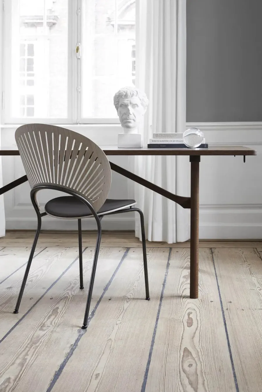 Trinidad Stol, sædepolstret af Nanna Ditzel<Fredericia Furniture Outlet