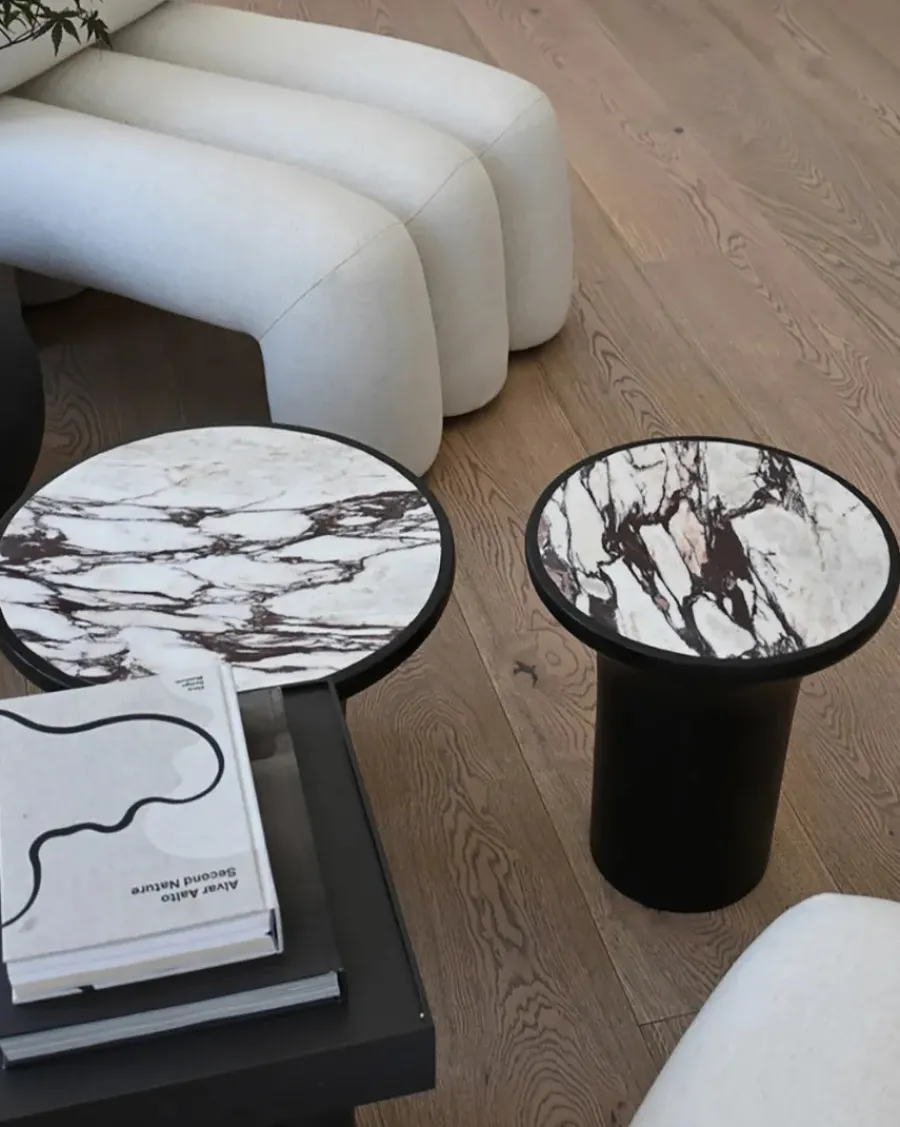 Trumpet Table, Tall fra<101 Copenhagen Online