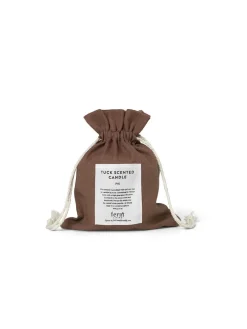 Tuck duftlys fra<Ferm Living Hot