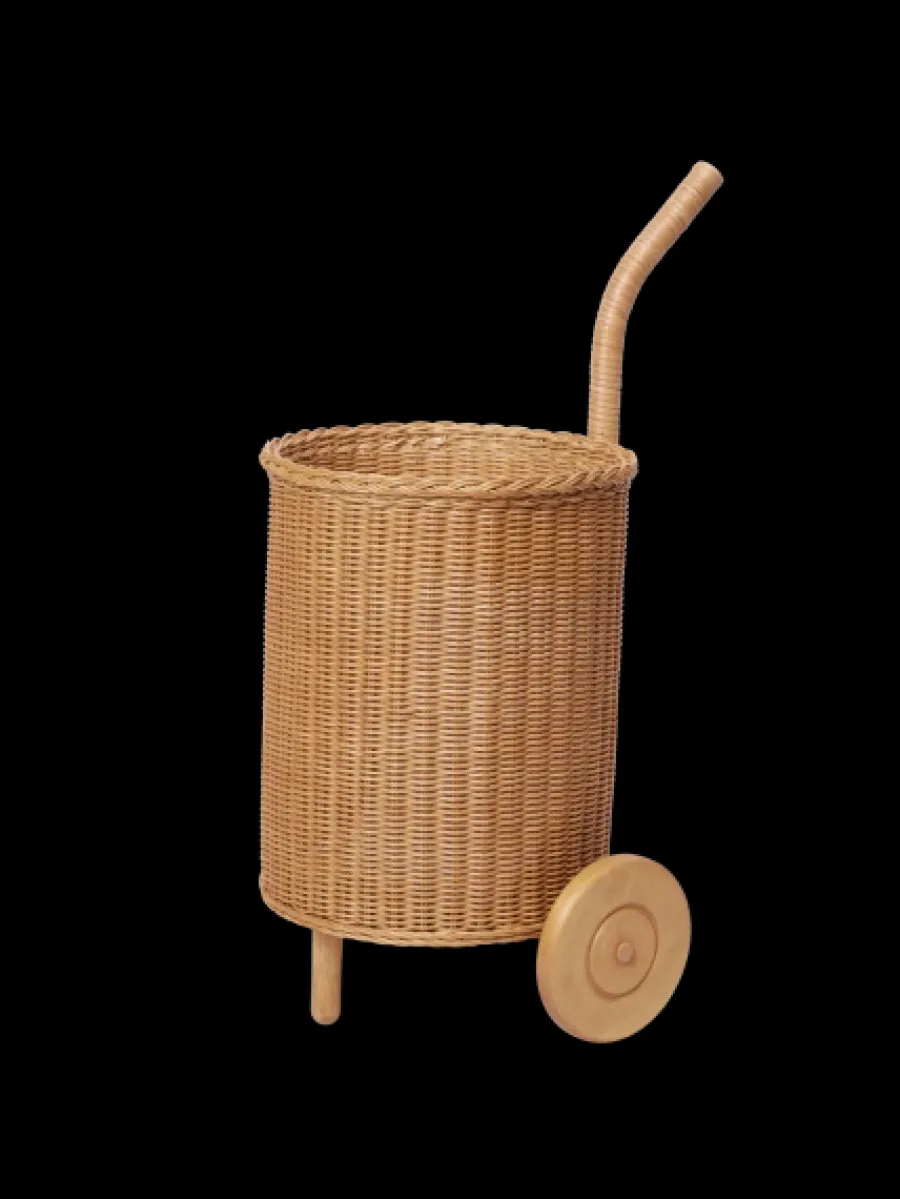 Tukki Trolley – naturlig rattan vogn fra<Ferm Living Outlet