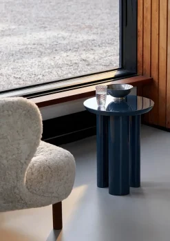 Tung JA3 sidebord, Steel Blue fra<&Tradition Online