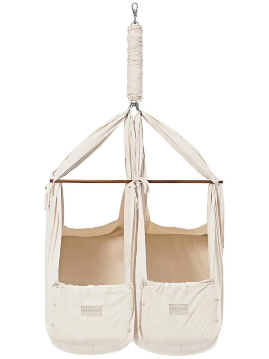 Tvillingeslyngevugge, nature fra<Moonboon Outlet