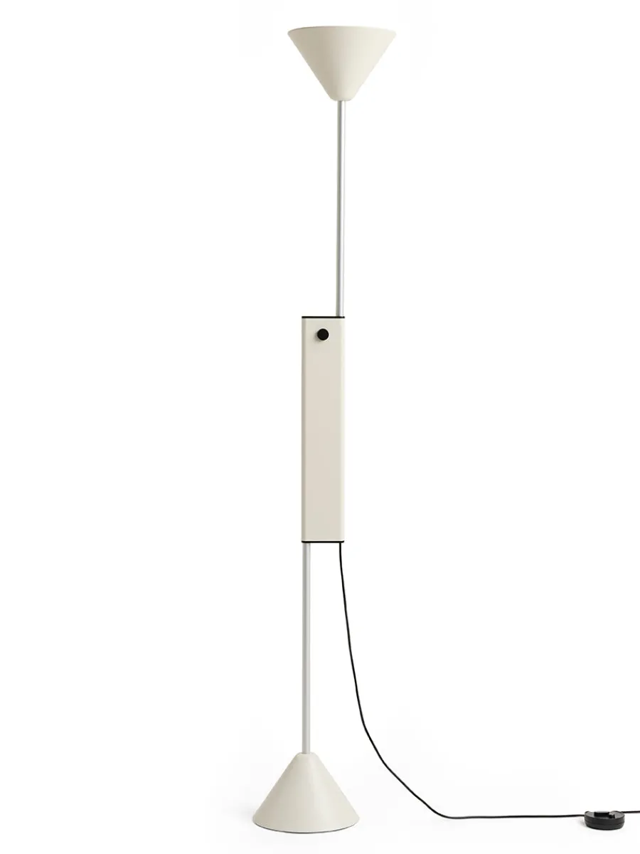 Twist Floor Lamp fra<HAY New