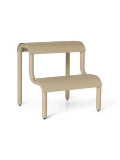 Up Step Stool fra<Ferm Living Hot