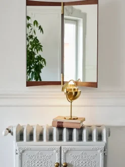 Vanity Mirror 2 fra<GUBI New