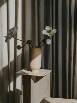 Venus Sidebord fra<Wabi Sabi Nordic Online