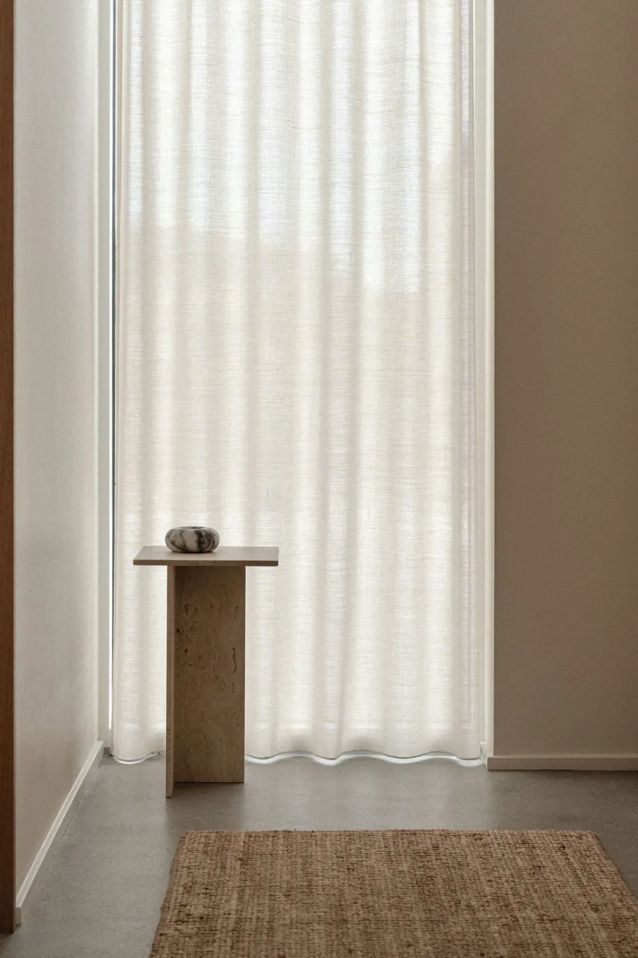 Venus Sidebord, onyx fra<Wabi Sabi Nordic Outlet