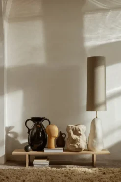 Verso Floor Vase fra<Ferm Living Online