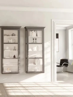 Væghængt Vitrineskab Classic V4, antracit fra<Lindebjerg Design Hot