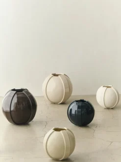 Vinci Vase 01, dark brown fra<Louise Roe