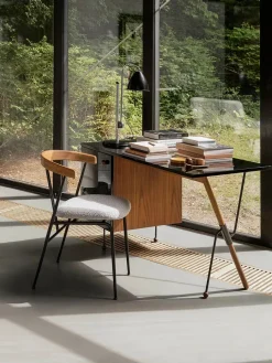 Violin Dining Chair, american walnut fra<GUBI Online