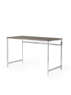430 Studio Desk, camel leather fra<Vipp Clearance