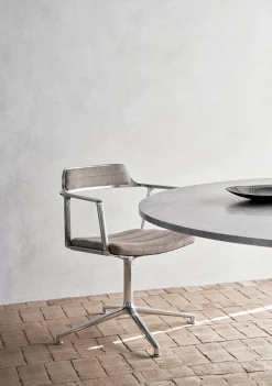 452 Swivel Chair, camel læder fra<Vipp Online