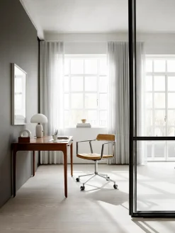 452 Swivel Chair m/hjul, bosco grøn læder fra<Vipp Discount