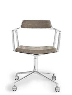 452 Swivel Chair m/sort stel & hjul, sort læder fra<Vipp