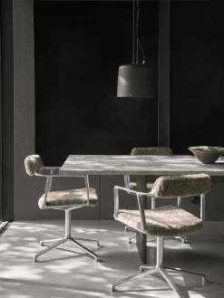 452 Swivel Chair, sort læder fra<Vipp Clearance