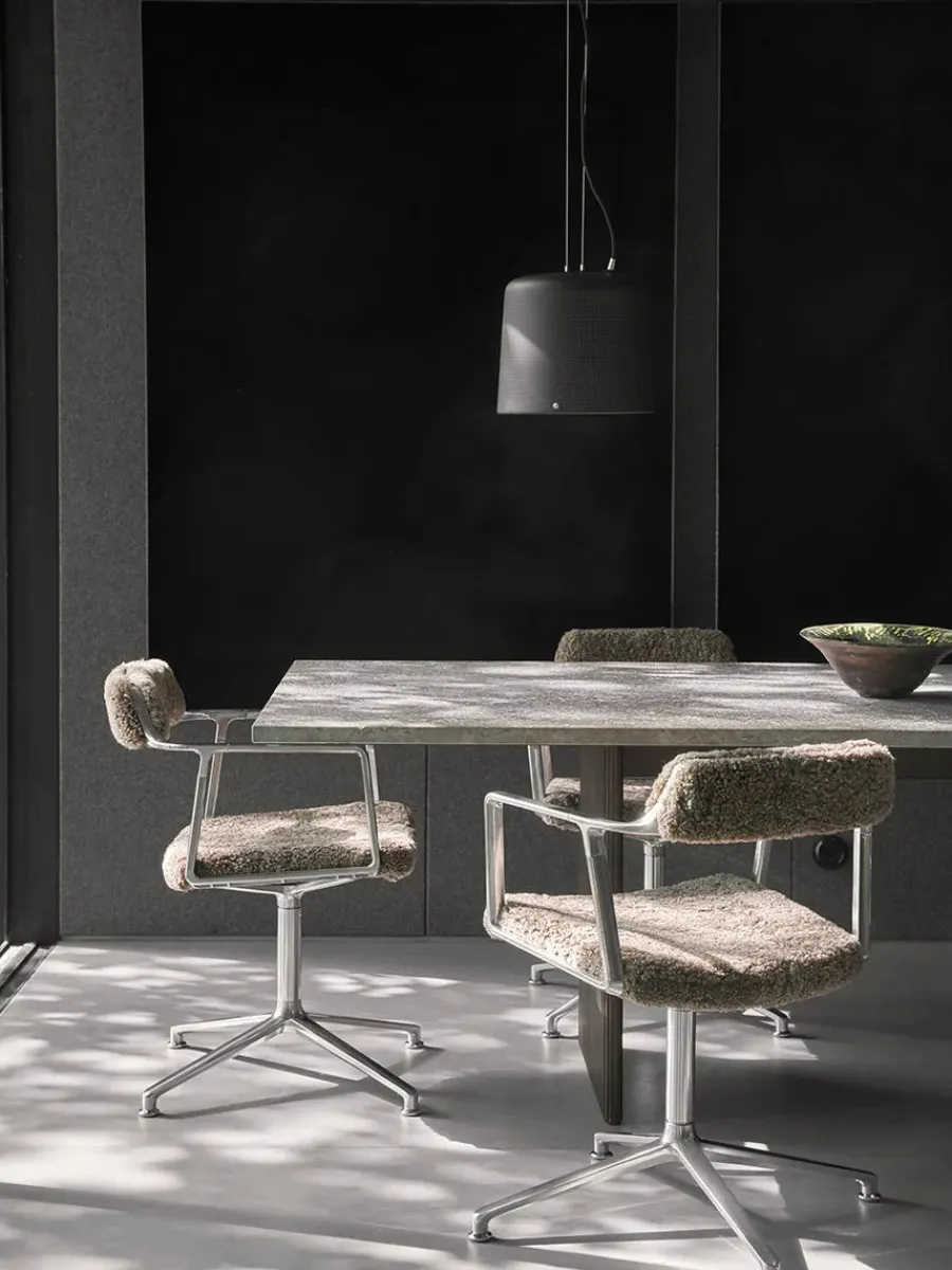 452 Swivel Chair, sort læder fra<Vipp Clearance