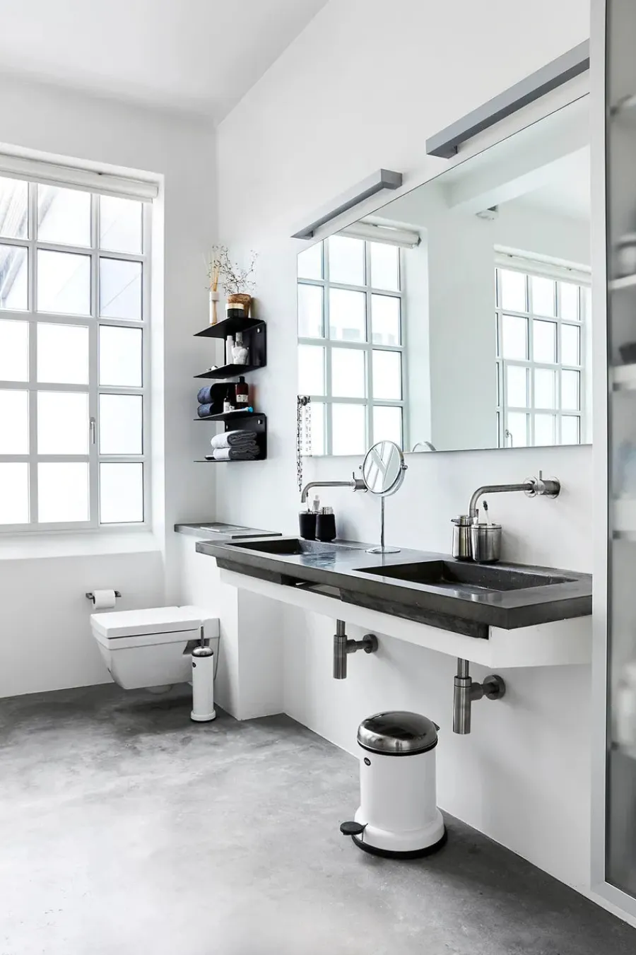 11 Toiletbørste, Stainless Steel fra<Vipp Outlet