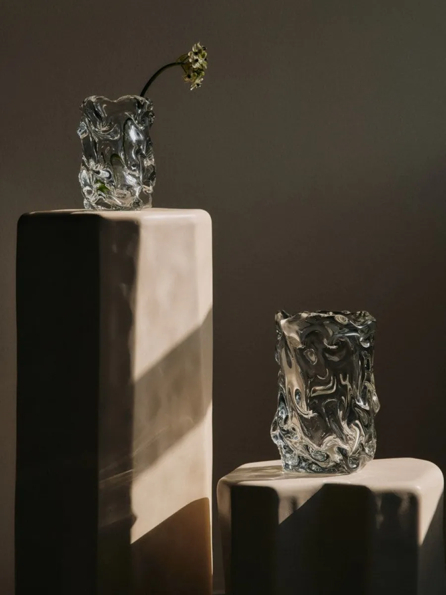 Virelle Vase Clear, H18 fra<Ferm Living Clearance