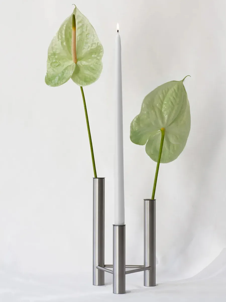 VISTA vase og lysestage, mat stål fra Kay Bojesen<Kay Bojesen Denmark New