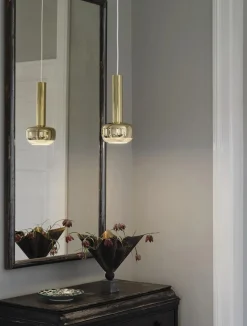 VL56 Pendel, poleret messing fra<Louis Poulsen Hot