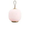 VL45 Radiohus Portable Lamp, pale rose fra<Louis Poulsen