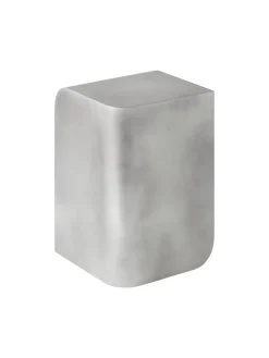 Volume Side Table fra<Audo Copenhagen Hot