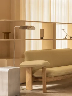 Volume Side Table fra<Audo Copenhagen Hot