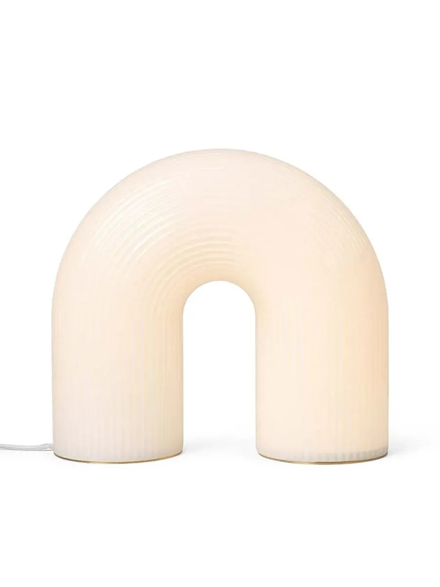 Vuelta bordlampe fra<Ferm Living New