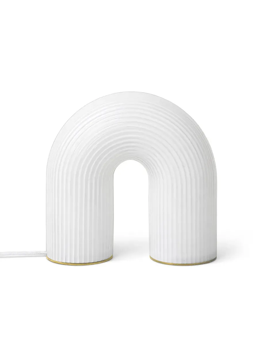 Vuelta bordlampe fra<Ferm Living New