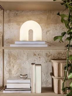 Vuelta Floor Lamp fra<Ferm Living New