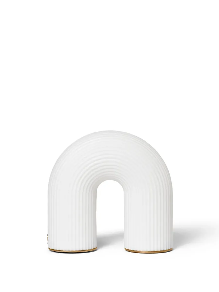 Vuelta Portable Lamp fra<Ferm Living Sale