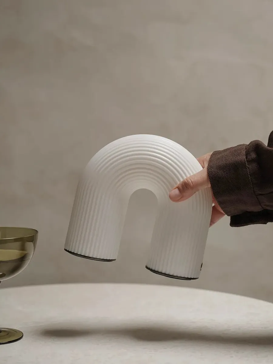 Vuelta Portable Lamp fra<Ferm Living Sale