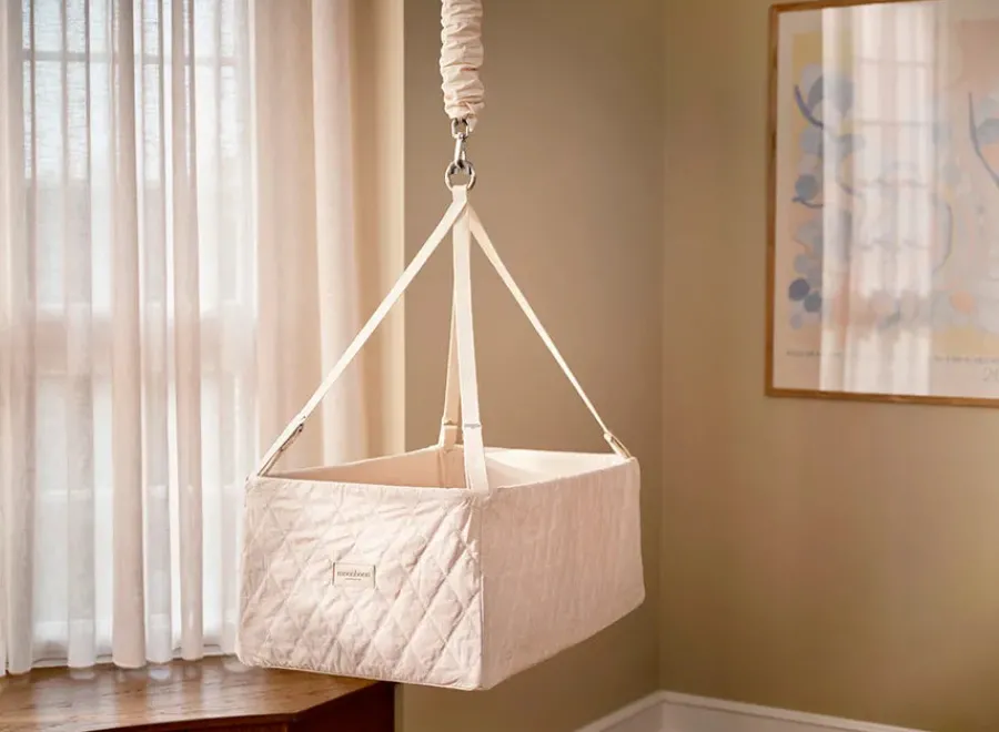 Vugge, nature fra<Moonboon Hot