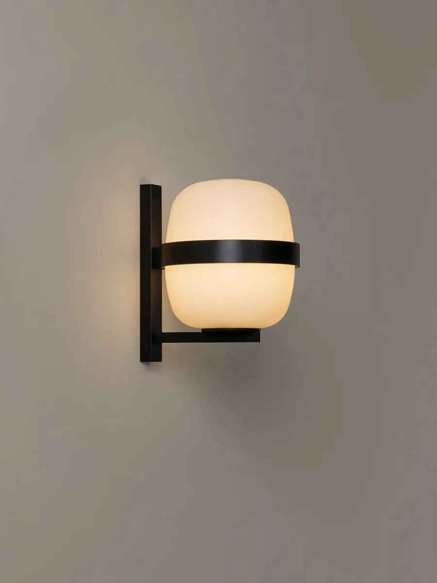 Wally Cesta Væglampe fra Santa and Cole<Santa & Cole Discount