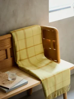 Warp & Weft Plaid, chamomile/mustard fra<Silkeborg Uldspinderi New
