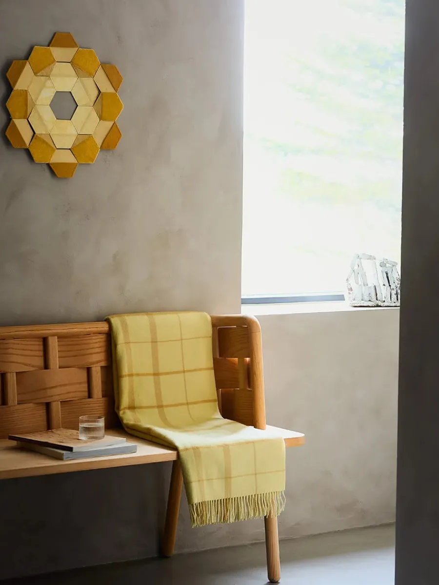 Warp & Weft Plaid, lime/grass fra<Silkeborg Uldspinderi Best