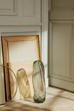 Water Swirl vase fra<Ferm Living Discount