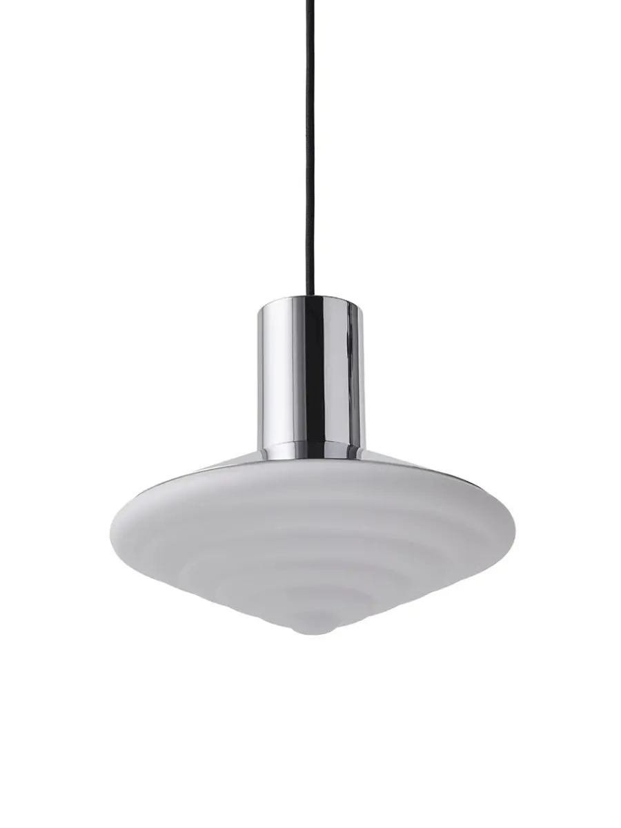 Whipped Pendant Lamp, pure green fra<LEO Objects Outlet