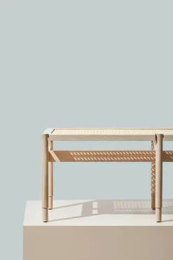 Winston bænk, mat lakeret eg fra<Mater Outlet