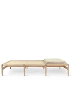 Winston Daybed, mat lakeret eg fra<Mater New