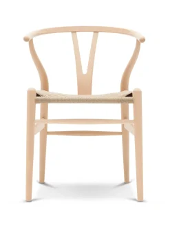 Y-stol CH24, Bøg lak af Hans J. Wegner<Carl Hansen & Søn Clearance